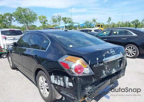 2011 Nissan Altima 2.5 S z USA, uszkodzony, nr VIN 1N4AL2AP2BN515791